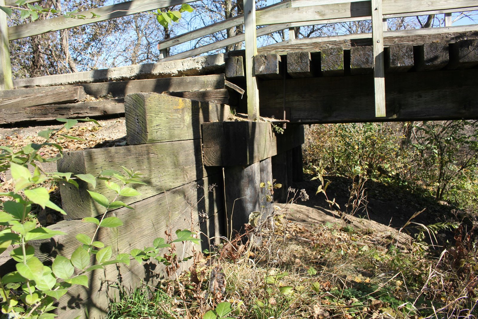 North abutment